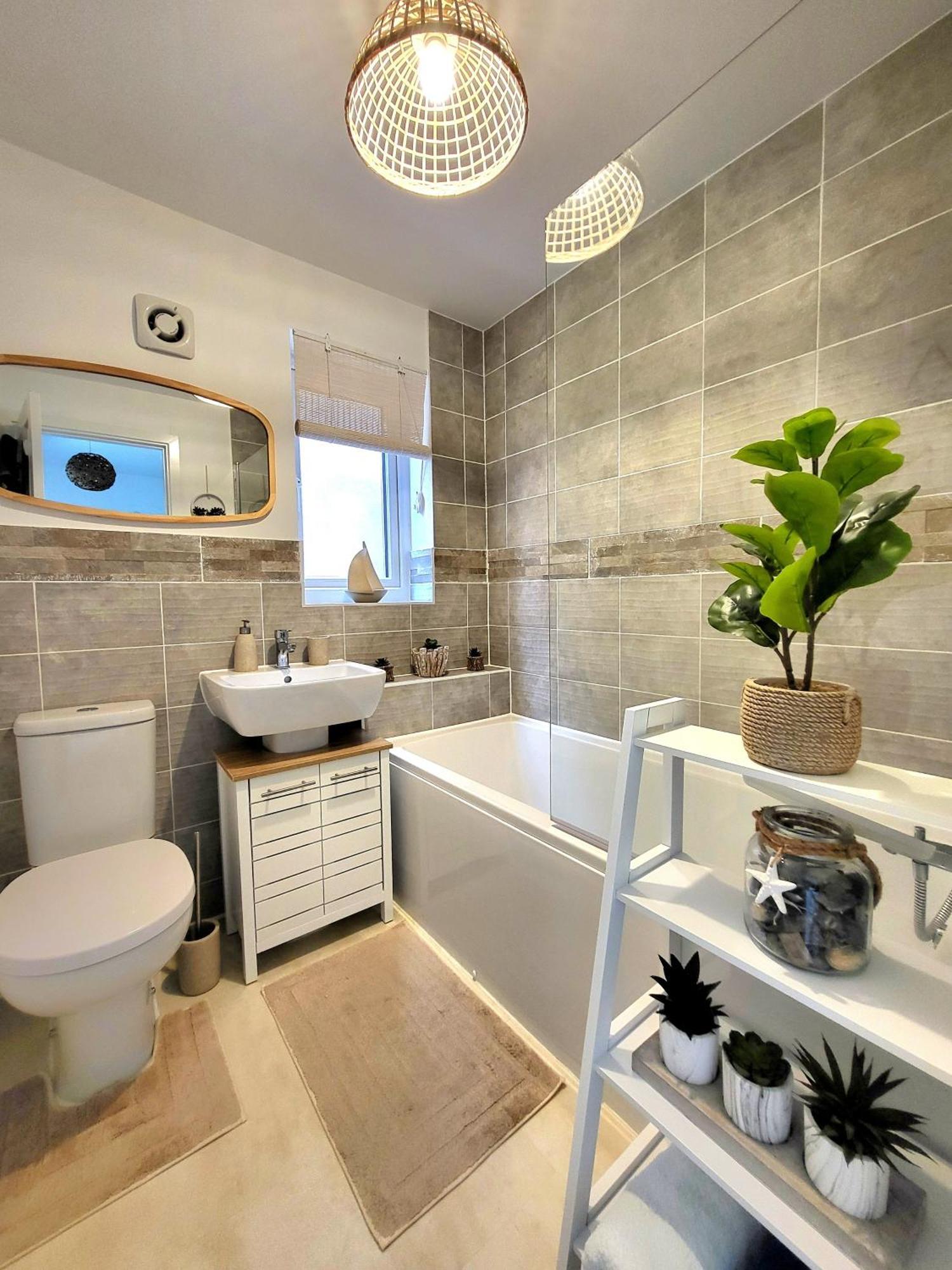 Seaside Beach Themed Home With Garden And Driveway Lytham St Annes Ngoại thất bức ảnh