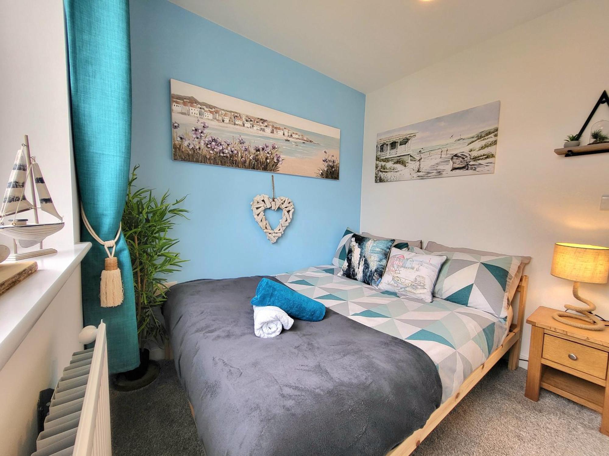Seaside Beach Themed Home With Garden And Driveway Lytham St Annes Ngoại thất bức ảnh