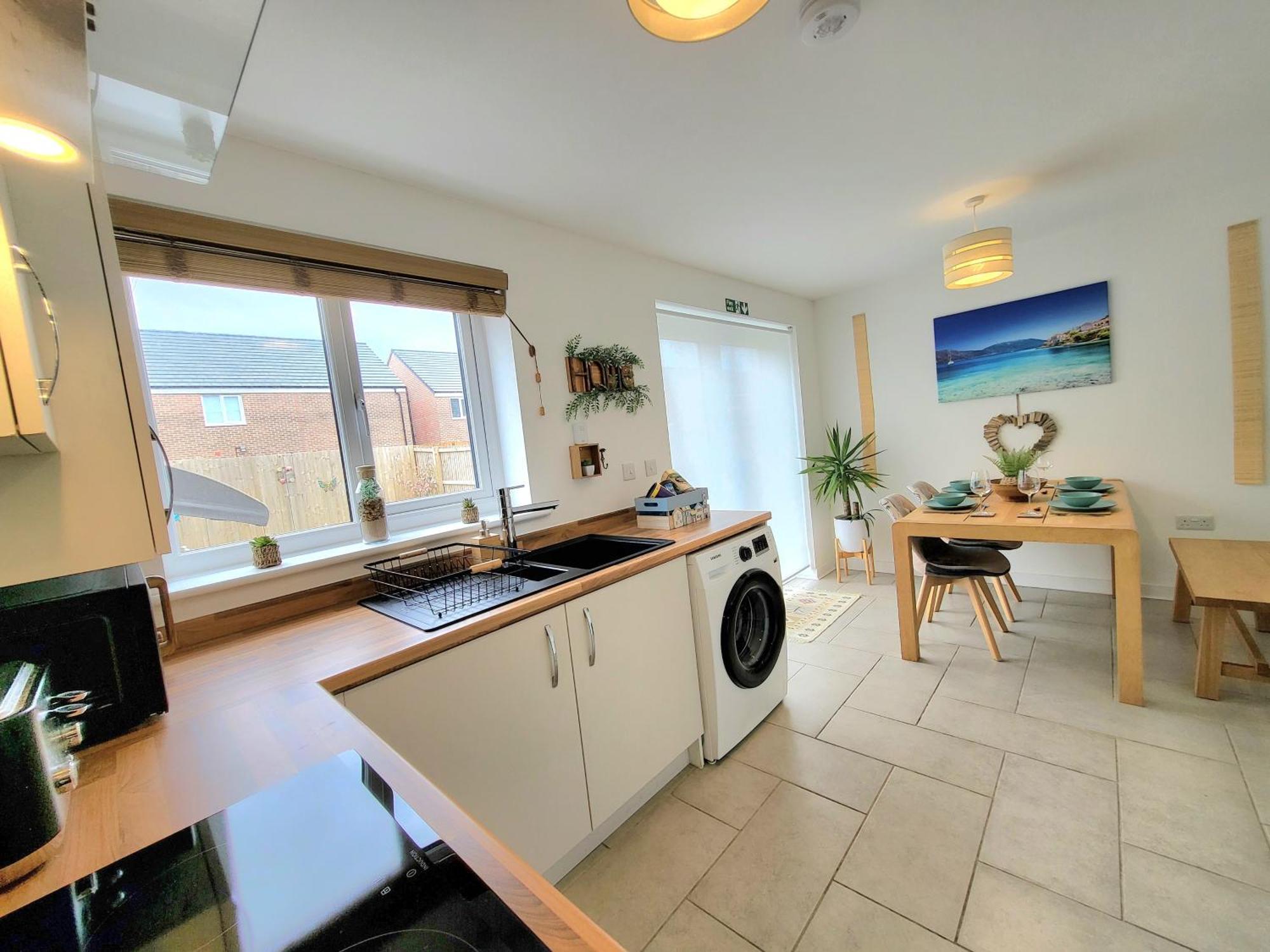 Seaside Beach Themed Home With Garden And Driveway Lytham St Annes Ngoại thất bức ảnh